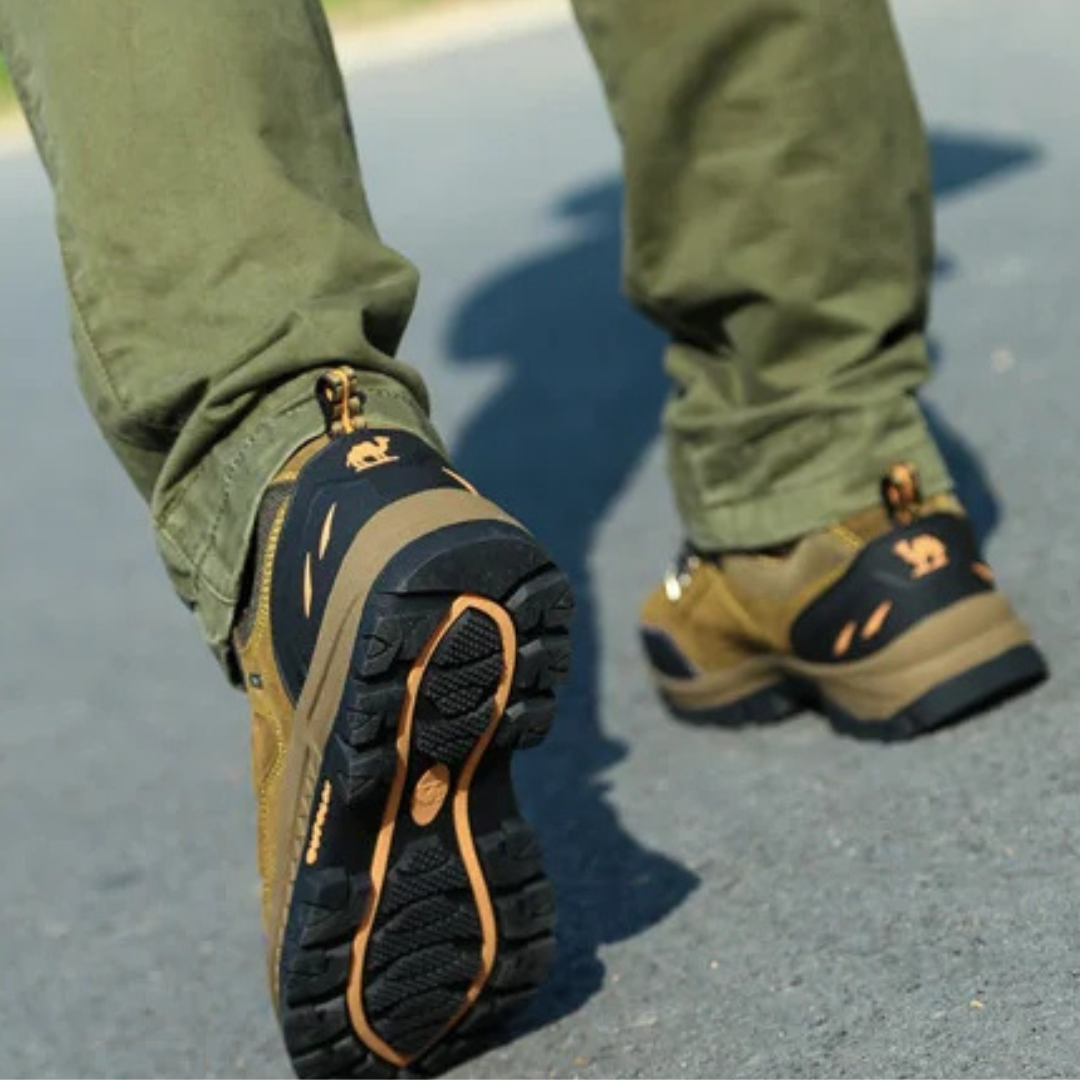 Camel Mid - Hiking Shoes