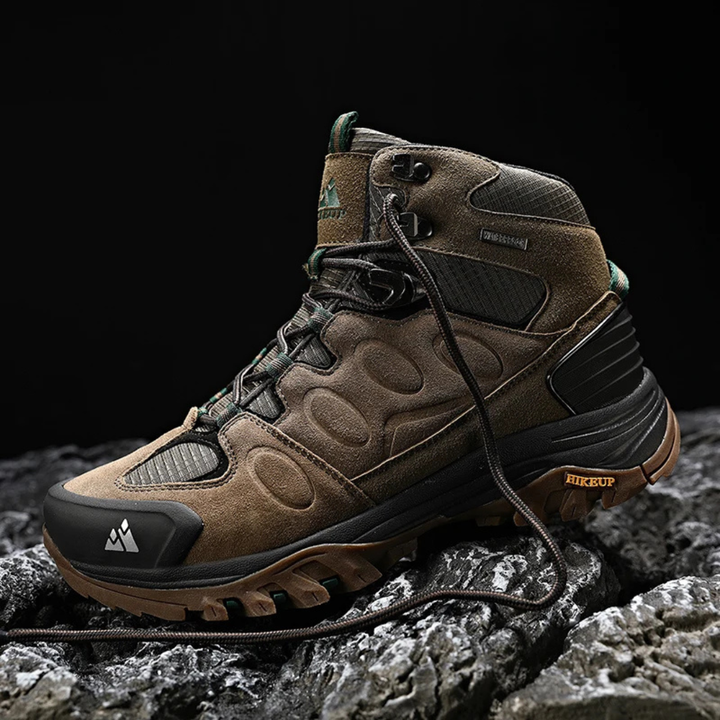 Up Pro - Trekking Shoes with Reinforced