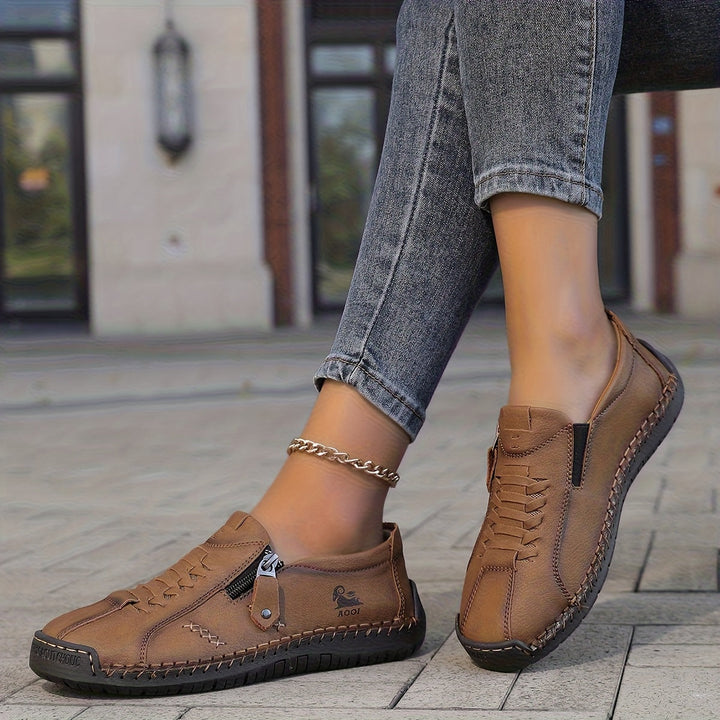 Nila – Elegant Comfort with Practical