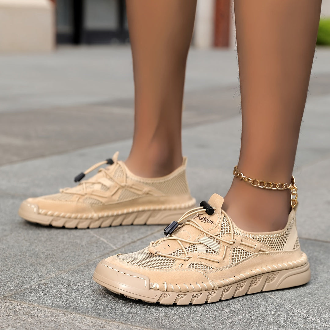 Elara – The Breathable Comfort