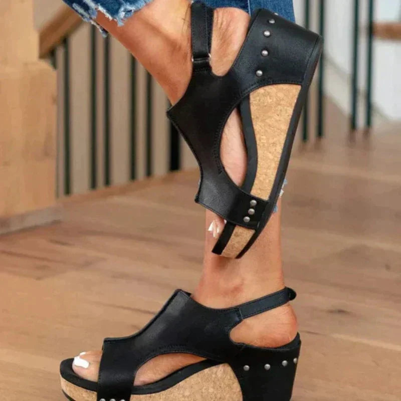 Inola - Orthopedic sandals