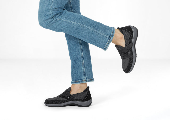 Clara - Light Comfort Slipper for