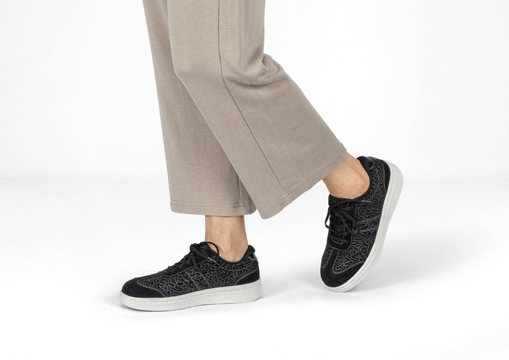 Carla - Comfortable Orthopedic Sneakers