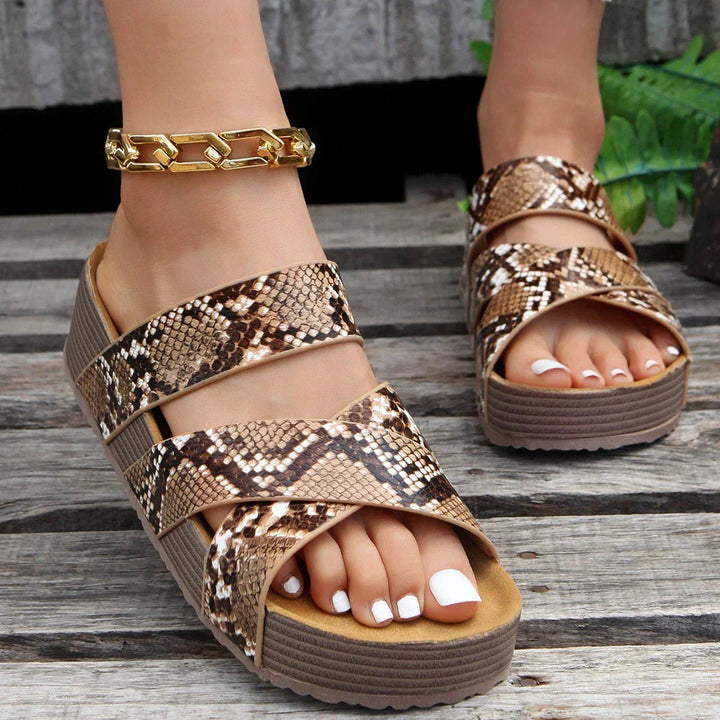 Nikki - Fashionable Orthopedic Sandals