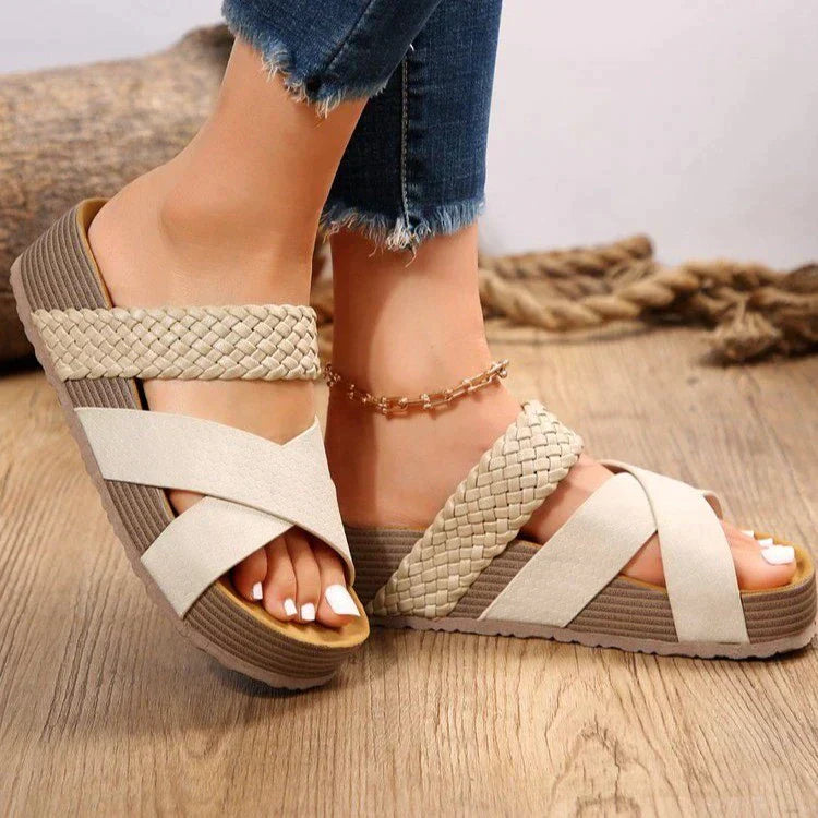 Nikki - Fashionable Orthopedic Sandals