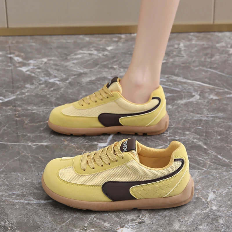 Sarah - Shoes with Wide Toe Cap