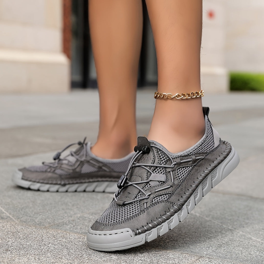 Elara – The Breathable Comfort
