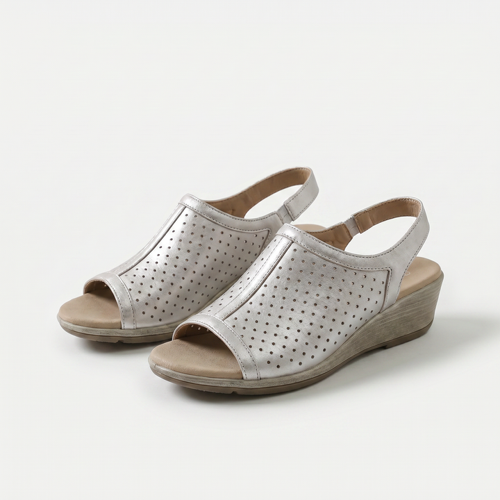 Hazel – Shimmering Elegance
