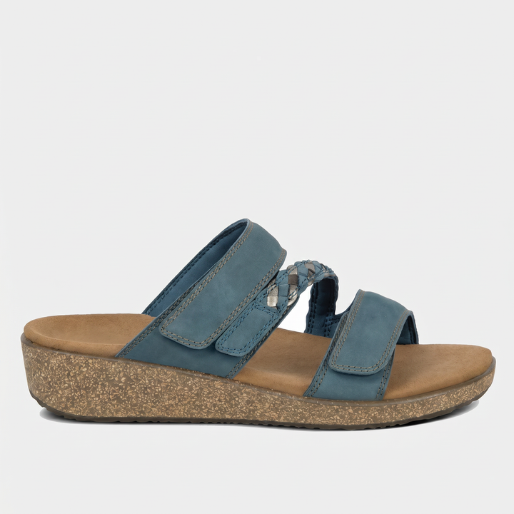 Carrie – Radiant Shine in Elegant Platinum
