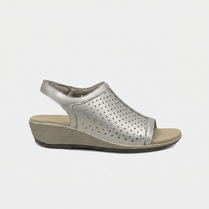 Hazel – Quiet Sophistication in